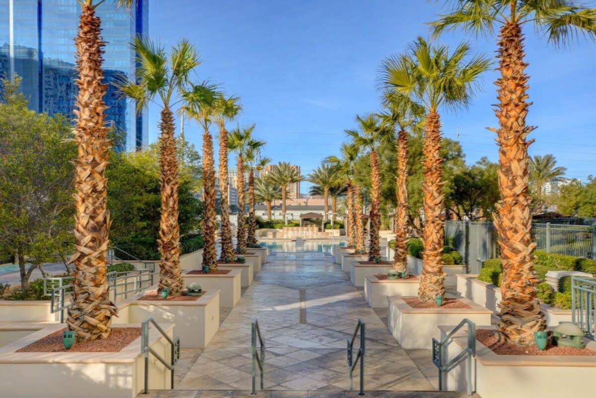Mgm Signature-32-607 F1 Track & Strip View Balcony Las Vegas Esterno foto